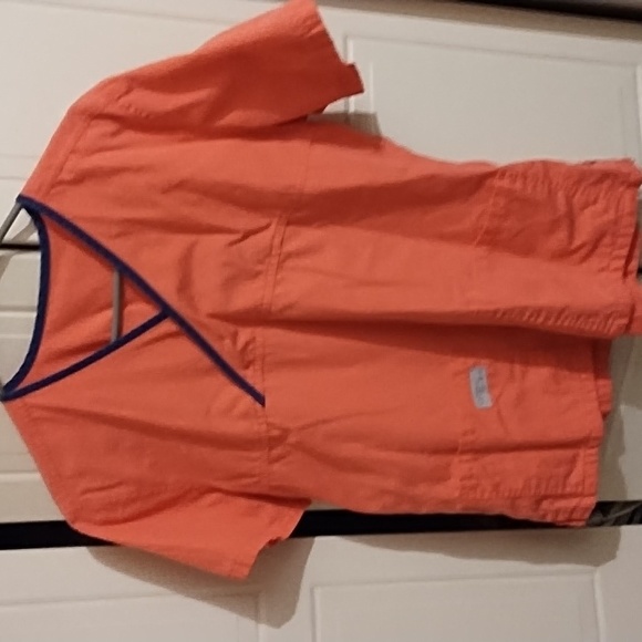 urban8 scrubs Tops - Size m orange scrub shirt